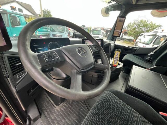 Kiepwagen MERCEDES-BENZ Arocs 3245 K 4 Achs Muldenkipper Meiller Thermo