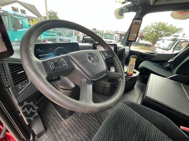 Kiepwagen MERCEDES-BENZ Arocs 3245 K 4 Achs Muldenkipper Meiller Thermo