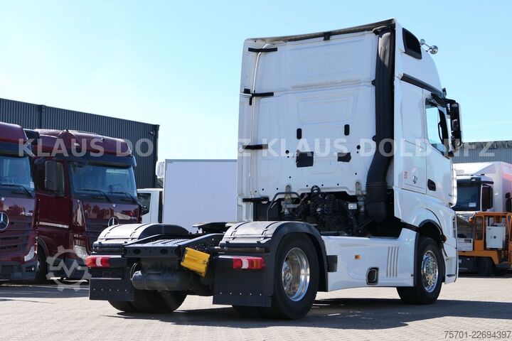 Standard trækkerunit MERCEDES-BENZ Actros 1853 BigSpace Retarder Navi Euro 6
