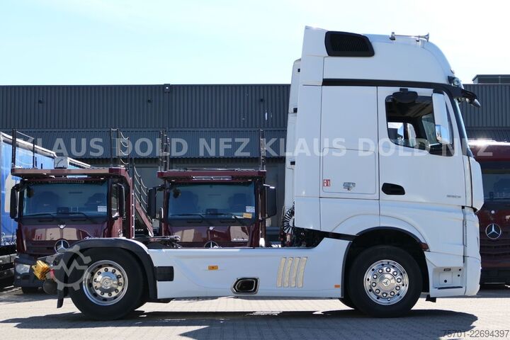Standard trækkerunit MERCEDES-BENZ Actros 1853 BigSpace Retarder Navi Euro 6