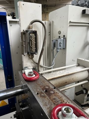 Injection molding machine Krauss Maffei KM 35-55 CX