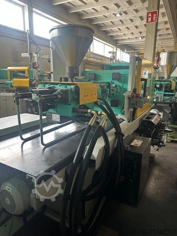 Mašina za brizganje plastike Arburg 270C 400-70