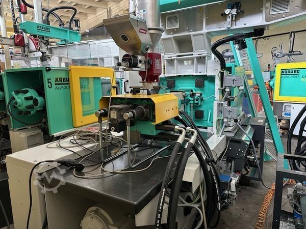 Injection molding machine Arburg 270C 400-70 e²