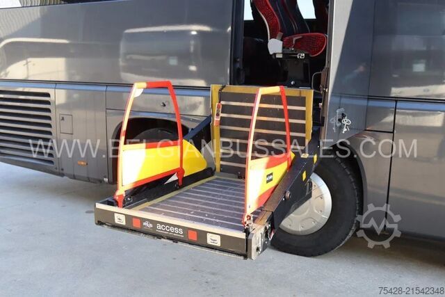 Touringcar VDL Bova Futura FHD-2/139-440/Full option/Liftbus/ ...