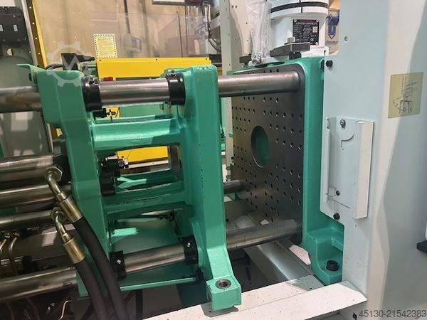 Injection molding machine Arburg 320C 500-250