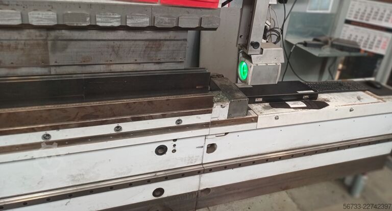 Hydr. zmáčkněte brzdu EHT VarioPress 8000 x 300 to