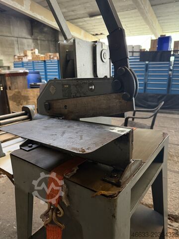 Mašina za notching Reinhardt Maschinenbau GmbH 