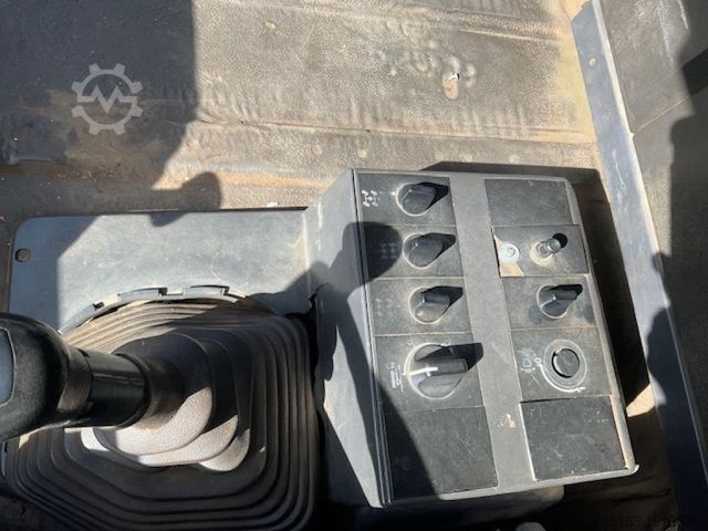 Kiepwagen MERCEDES-BENZ SK 3535 AK 8x8 4 Achs Muldenkipper Meiller Deuts