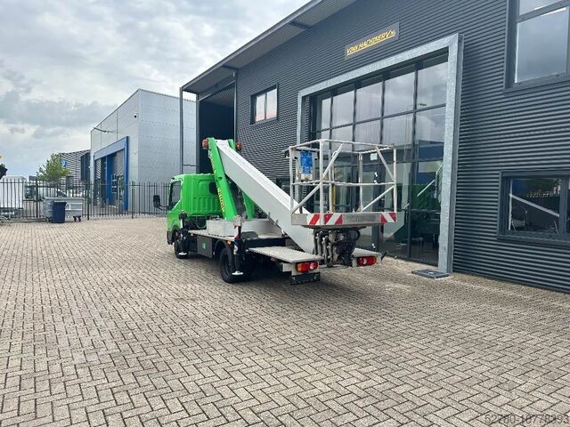 Kamyona monte platform Palfinger P 260 B op Nissan Cabstar