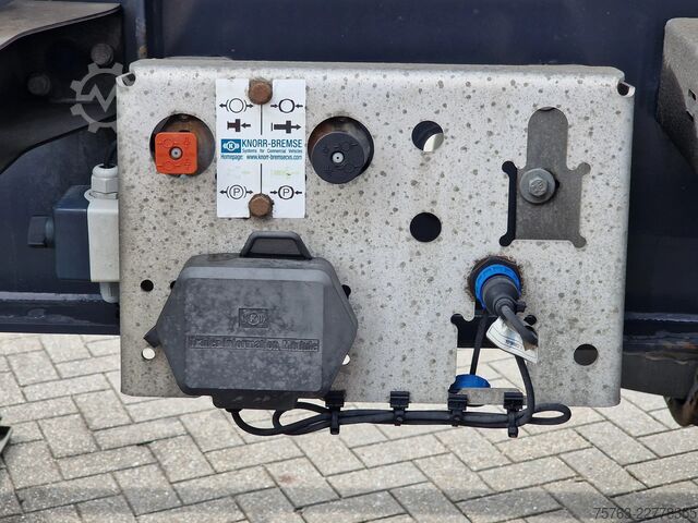 Volquete Schwarzmüller SK KV10VLN3 - 57M3 - Tipper - SAF Axle -