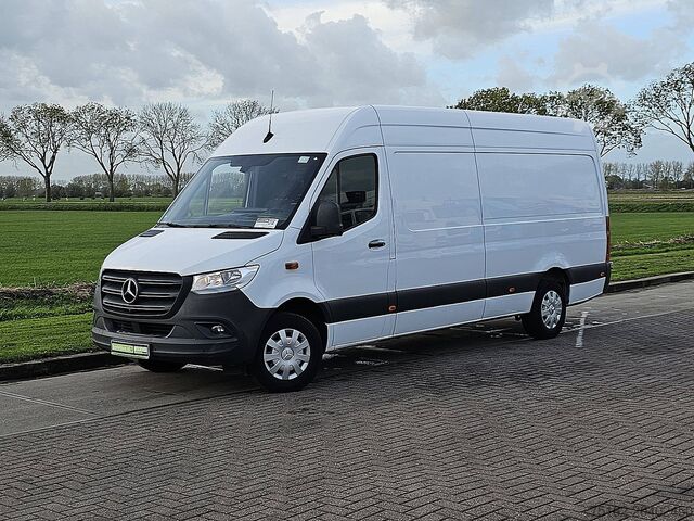Bestelauto MERCEDES-BENZ SPRINTER 315 L3H2 Mbux Navi Euro6