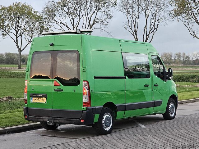 High-roof van RENAULT MASTER 2.3 DCI 130 DC L2H2