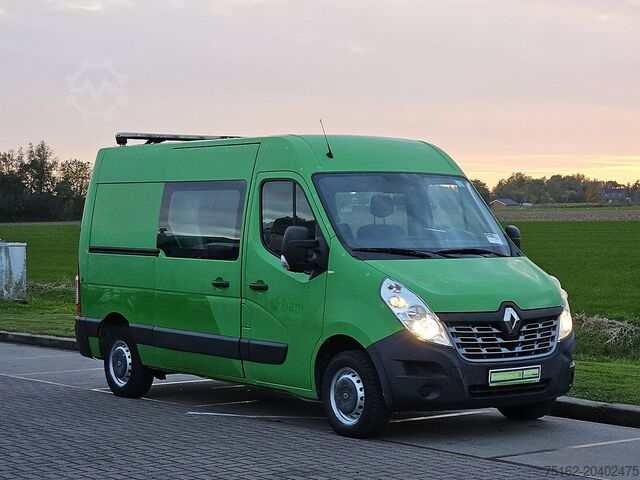 High-roof van RENAULT MASTER 2.3 DCI 130 DC L2H2