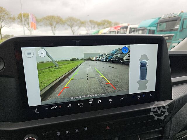 Bestelauto FORD TRANSIT CUSTOM 2.0 L2H1 Navi Euro6 AC!