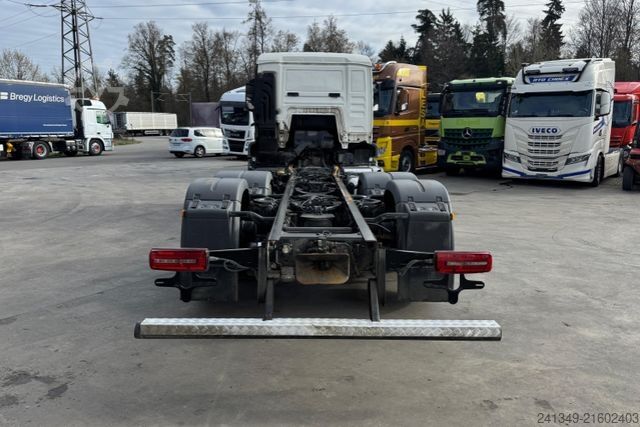 Châssis de camion MAN TGS 26.500 6x2