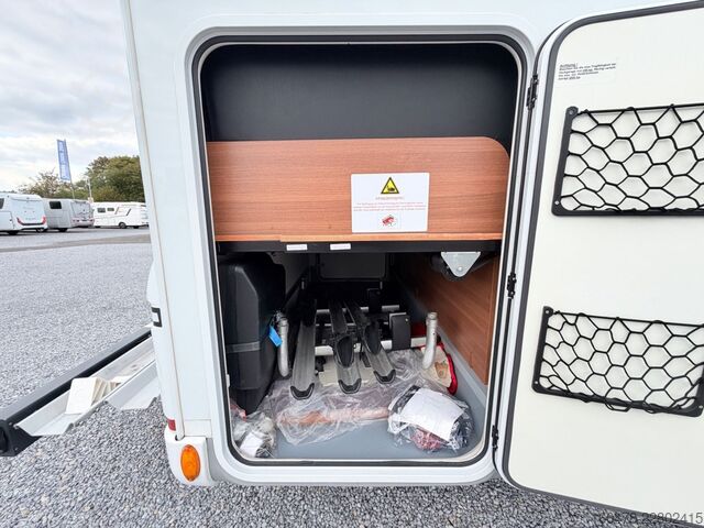 Integreret autocamper LMC Explorer Comfort I 655 G Rundsitzgruppe