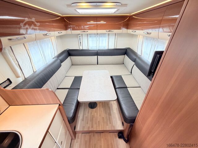 Integreret autocamper LMC Explorer Comfort I 655 G Rundsitzgruppe