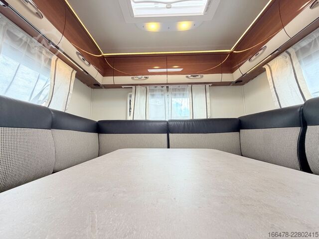 Integreret autocamper LMC Explorer Comfort I 655 G Rundsitzgruppe