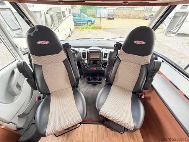 Integreret autocamper LMC Explorer Comfort I 655 G Rundsitzgruppe