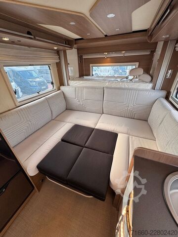 Halvintegreret autocamper BÜRSTNER Lyseo TD 644 G Tageszulassung