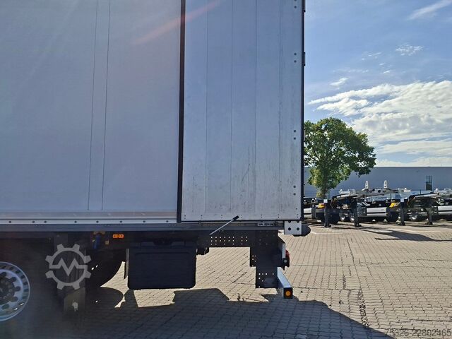 Gesloten oplegger SCHMITZ CARGOBULL SBO 24 - 13.62 Doublestock, Lift, ADR