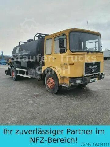 Asfalteringsmachine MAN 19 280 F FEDERAL BREINING*Asphaltspritzmaus Emulsi