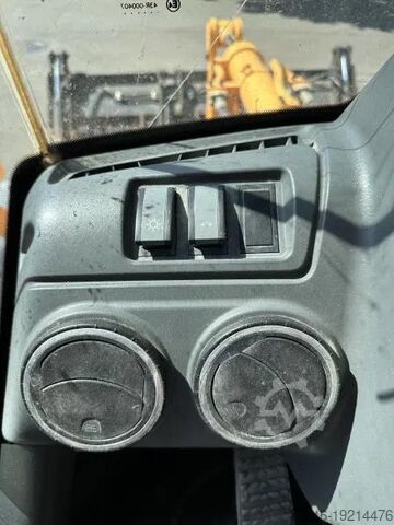 Wiellader Hyundai HL730-9A 4X4 Radlader Mulch-/Klappschaufel KLIM...