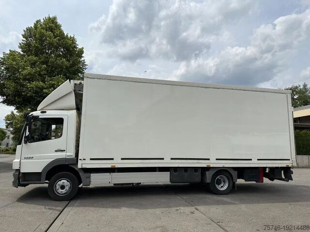 Trasporto refrigerato/congelato Mercedes-Benz Atego 1222 L Kühl-LKW Klima