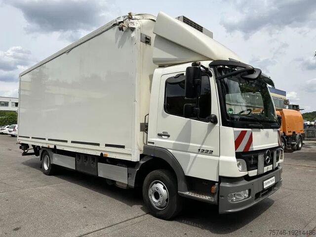 Trasporto refrigerato/congelato Mercedes-Benz Atego 1222 L Kühl-LKW Klima
