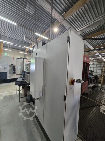 Universeel bewerkingscentrum 5 assen Matec 30HV