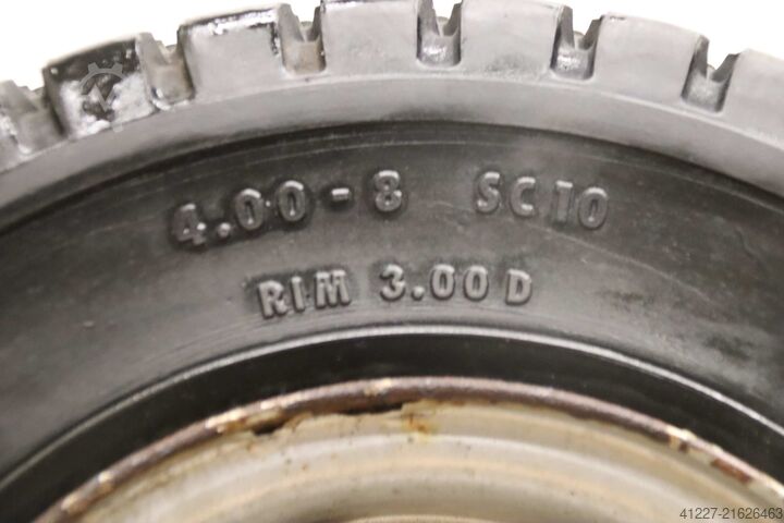 Neumáticos macizos de goma, 4 unidades Continental Mefro CSE-Robust 4.00-8  SC 10  RIM 3.00D