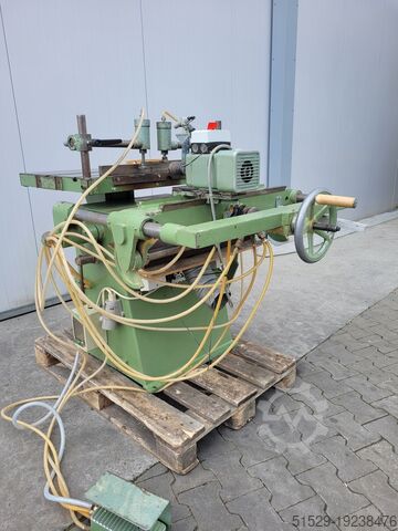 Máquina perforadora Paul DBSH