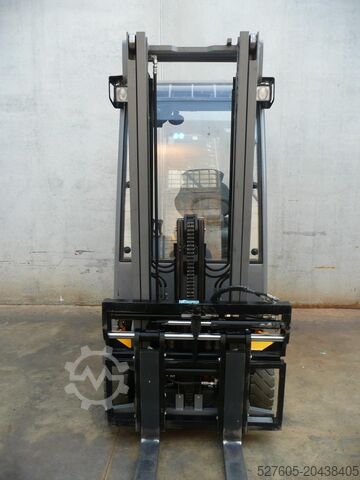 Jungheinrich EFG 115 330 ZZ