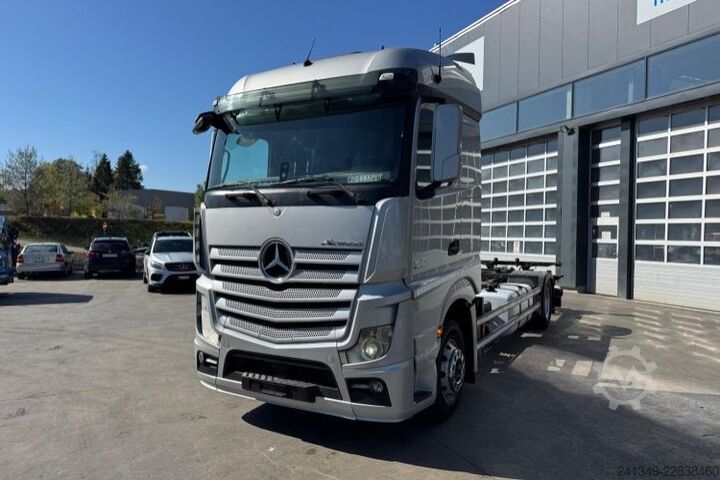 Ladbil med udskifteligt lad MERCEDES-BENZ Actros 1840 4x2 BDF