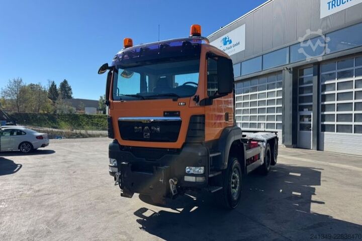 Ladbil med udskifteligt lad MAN TGS 28.400 6x4-4