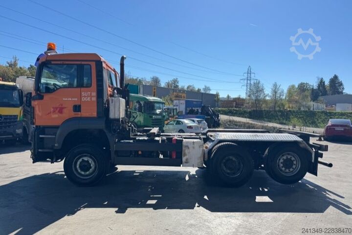 Ladbil med udskifteligt lad MAN TGS 28.400 6x4-4