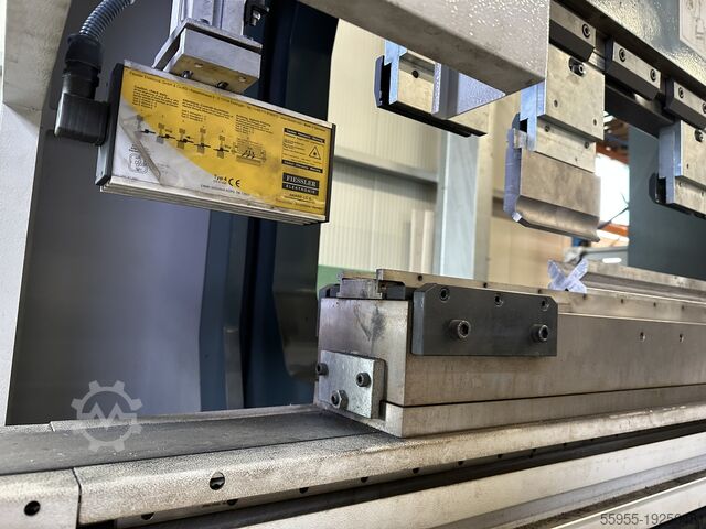 NYOMD A FÉKET DURMA AD-S 40320
