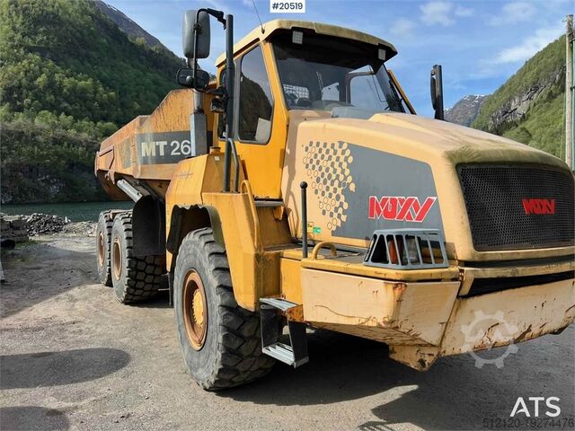 Kiepwagen Moxy MT26 w/ white plates. WATCH VIDEO