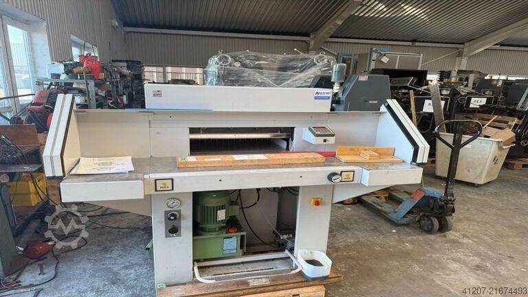 Máquina de corte EBA 551 LT