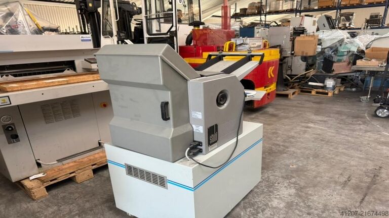 Máquina de dobrar Stahl T 32/2