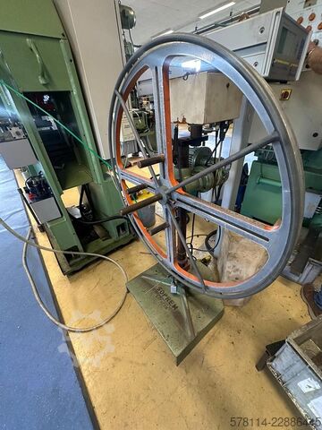 Excenterpers Presse Ross 40V-4