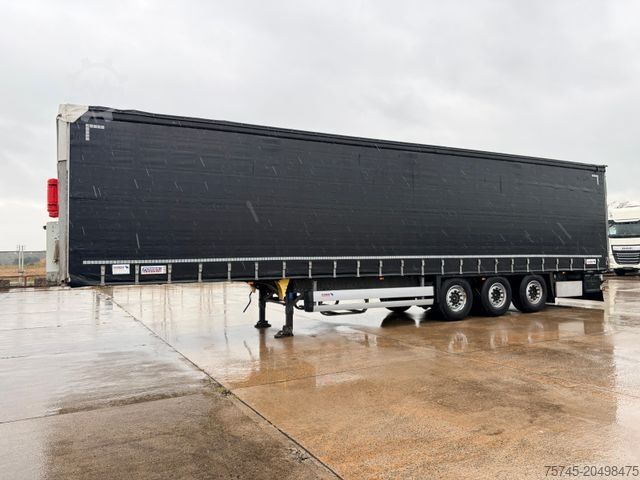 Otevřený návěs s plachtou SCHMITZ CARGOBULL SCB S3T * POWER CURTAIN * LIFT ACHSE