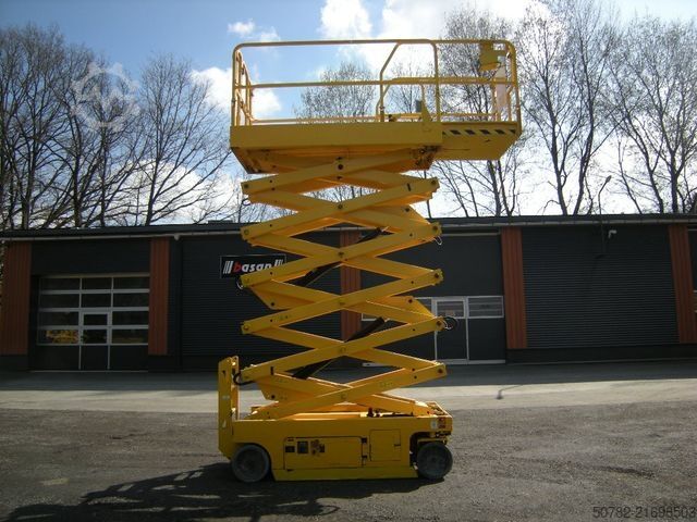Platformă de lucru GENIE GS 4047 Scherenarbeitsbühne Genie 14 m