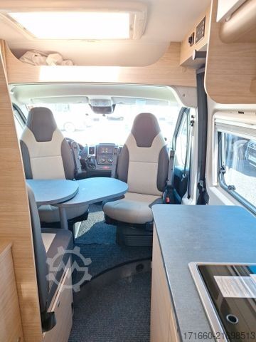 Autorulotă ROADCAR R 600 Citroen 140 PS Eisengrau met. *Markise*AHK