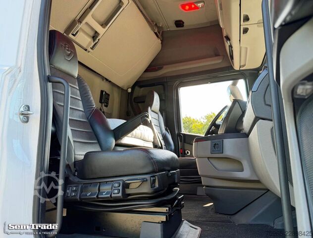 Caminhão frigorífico SCANIA S660 NGS V8 6X2 50 CC FRIGO COMBI FULL OPTIONS S