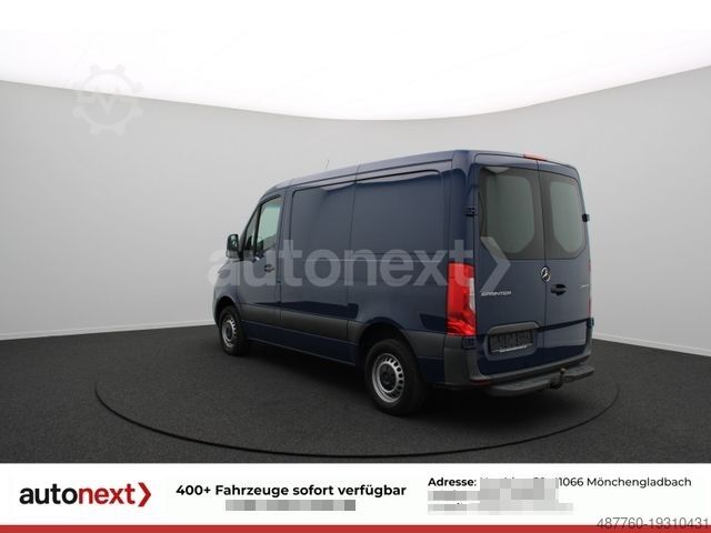 Bestelwagen MERCEDES-BENZ Sprinter 211 Kompakt *1.HAND* + AHK (4328)
