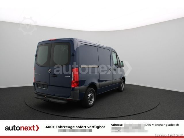 Bestelwagen MERCEDES-BENZ Sprinter 211 Kompakt *1.HAND* + AHK (4328)