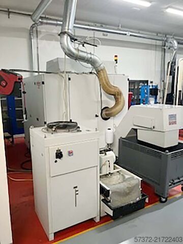 Mașină de frezat CNC cu 5 axe Röders RXP 500 DSC