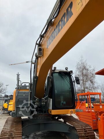 Rupsgraver LIEBHERR R924 G8.0-D
