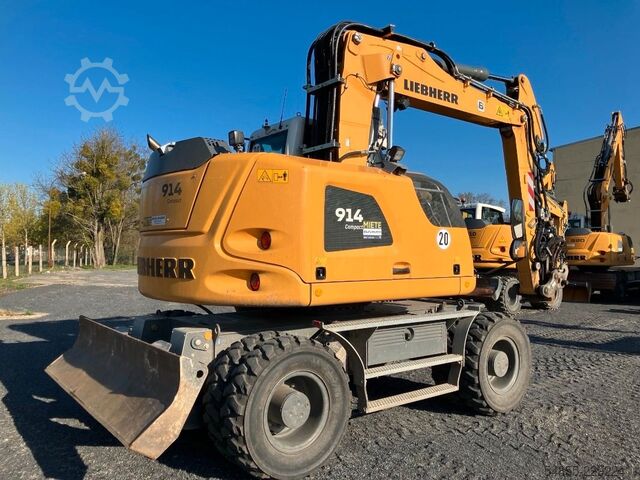 Mobiele graafmachine LIEBHERR A914 Compact
